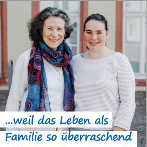 Pflegemutter und Pflegetochter