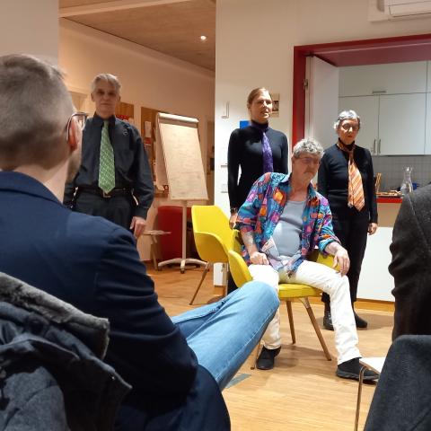 die Wilde Bühne Stuttgart mit einem eindrücklichen Theaterimpuls zum Thema