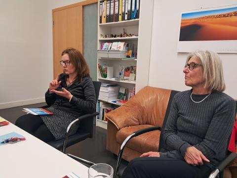 Dr. Agnes Perjesi und Dr. Oranna Keller-Mannschreck im Gespräch mit Ricarda Lang